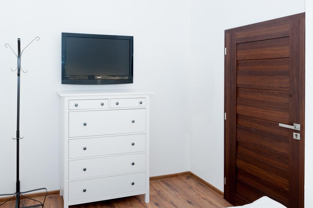Villa Ladoven Luxusny Apartman 124M2 Мартин Екстериор снимка