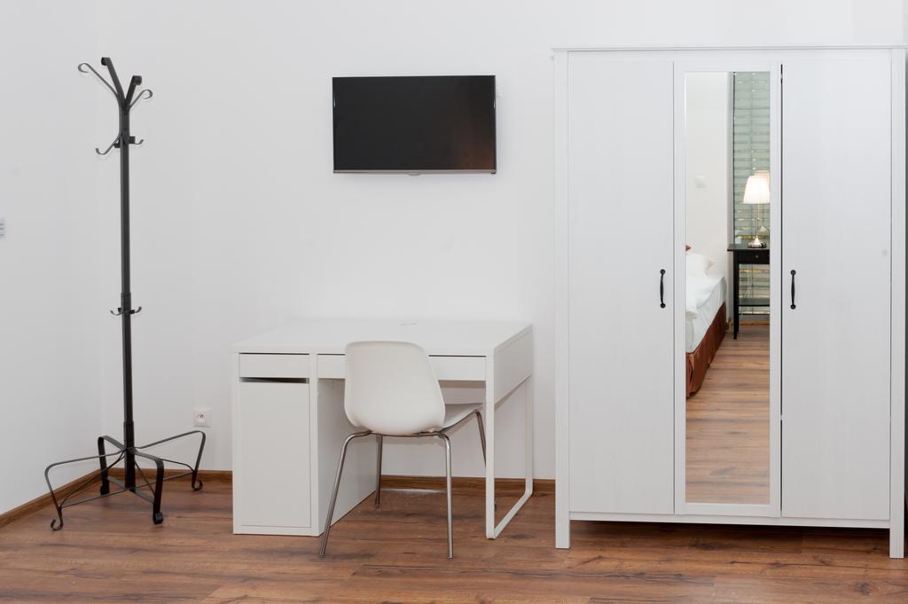 Villa Ladoven Luxusny Apartman 124M2 Мартин Екстериор снимка