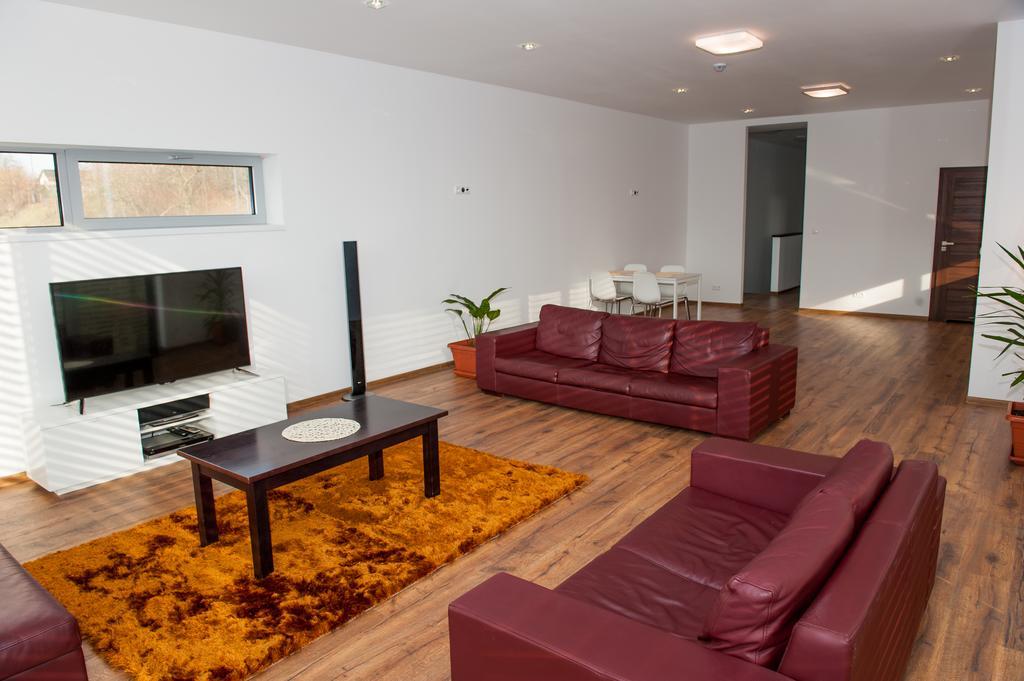 Villa Ladoven Luxusny Apartman 124M2 Мартин Екстериор снимка